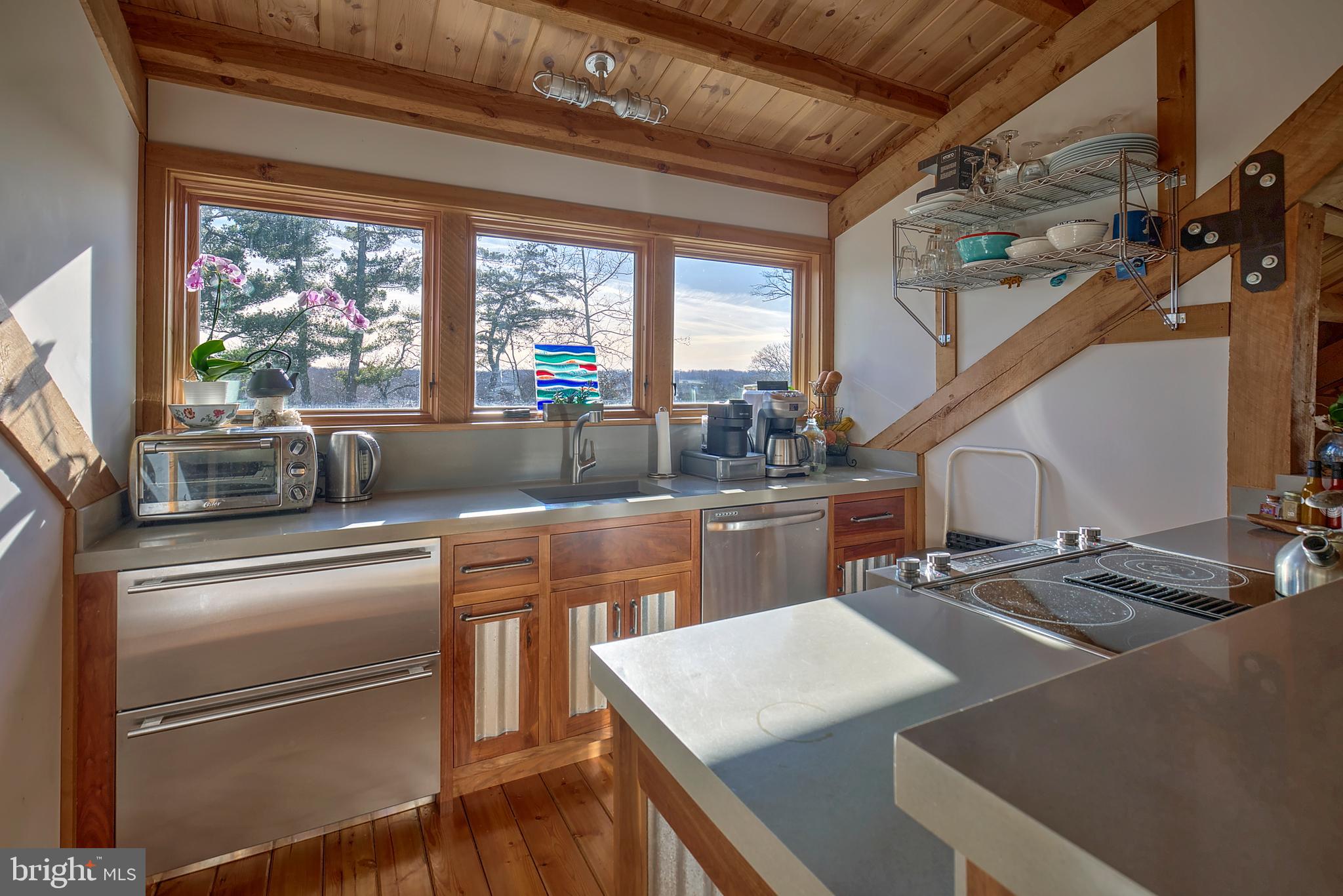 266 Province Line Road Skillman, NJ 08558 - Photo 50 of 71 Handsomely appointed apartment kitchen