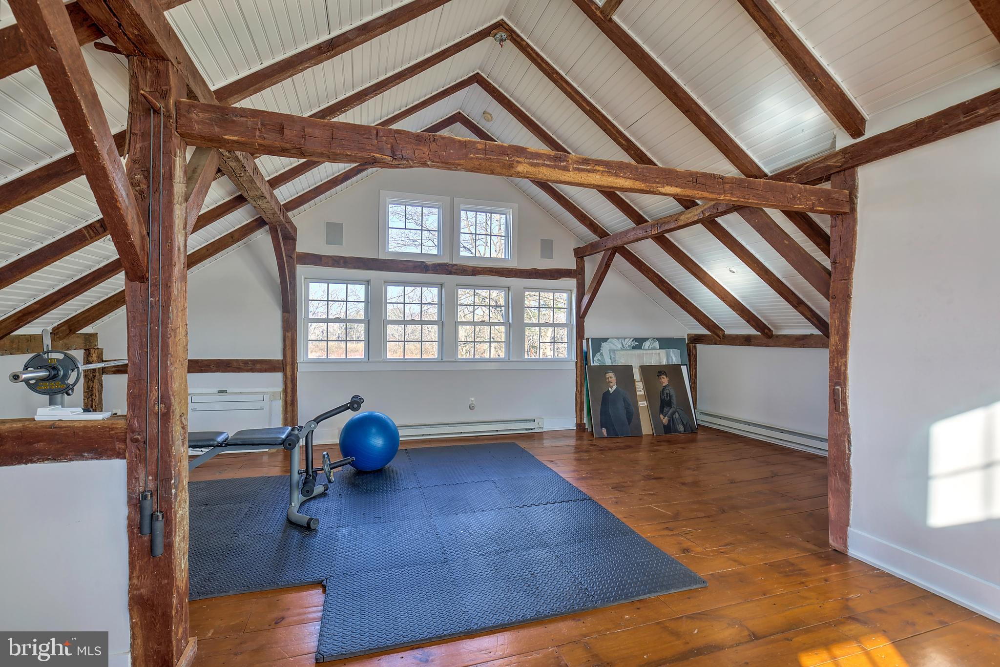 266 Province Line Road Skillman, NJ 08558 - Photo 68 of 71 Guest Suite exposed beams Cathedral ceiling