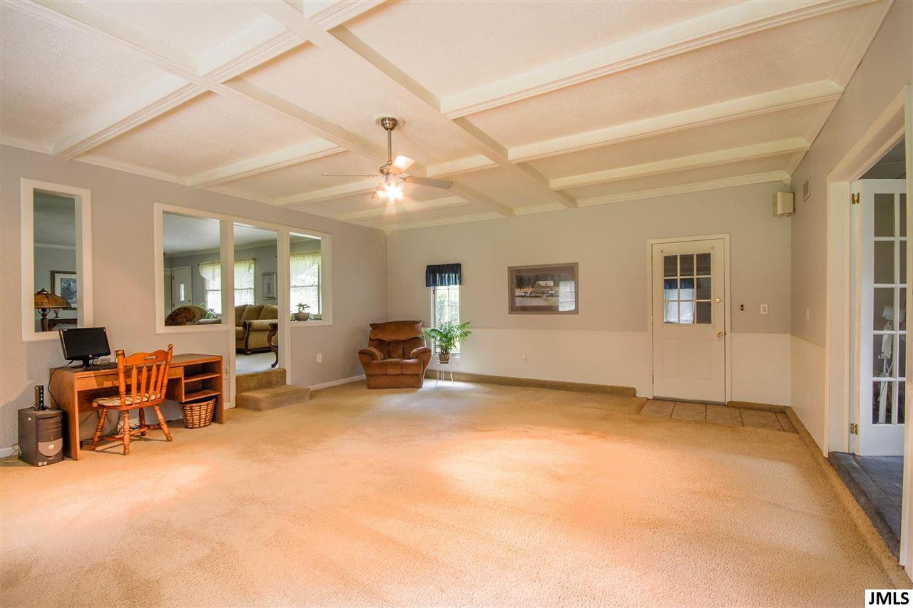 3027 Robinson Road Jackson, MI 49203 - Photo 7 of 25 Photo 7