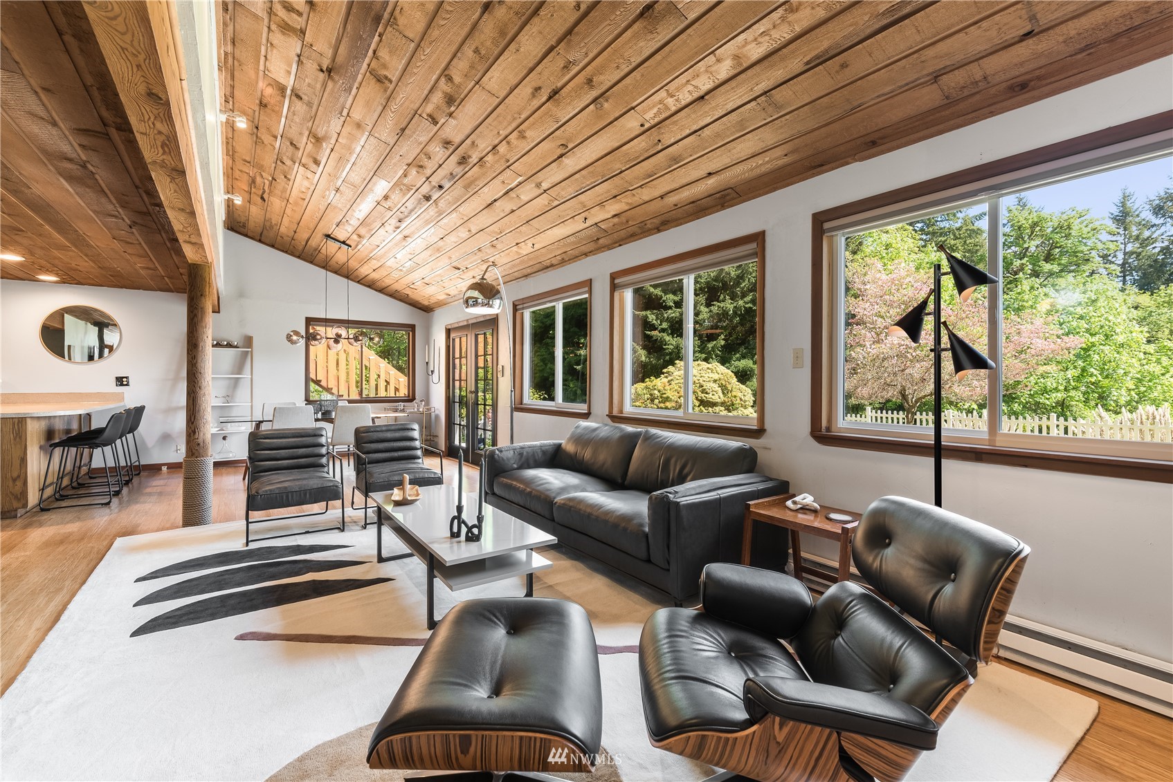 14992 Starr Road Southeast Olalla, WA 98359 - Photo 4 of 40 Gallery Image 4