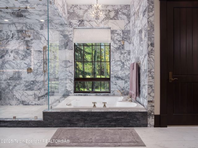 $43,000,000 | 7555-7565 North Bar B Bar River Road, Jackson, WY 83001