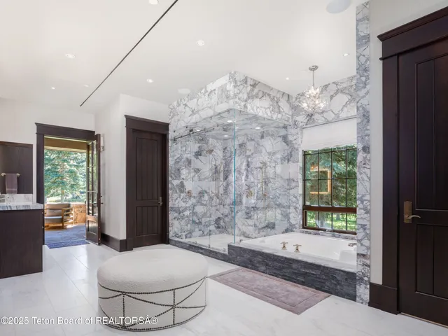 $43,000,000 | 7555-7565 North Bar B Bar River Road, Jackson, WY 83001