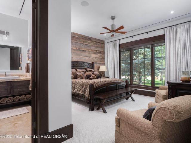 $43,000,000 | 7555-7565 North Bar B Bar River Road, Jackson, WY 83001