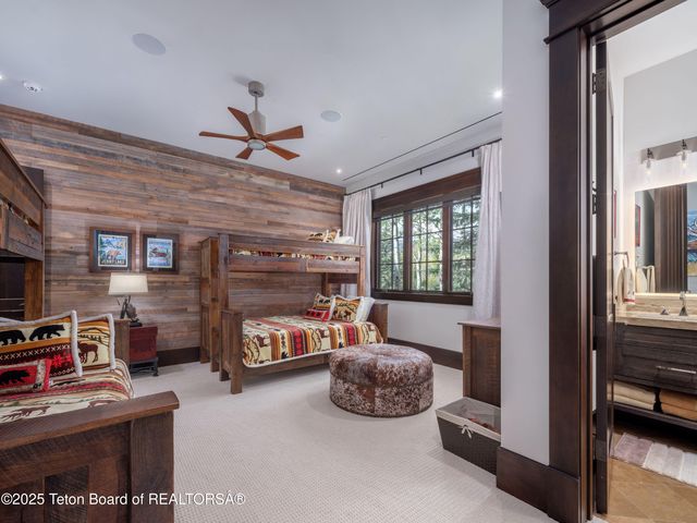 $43,000,000 | 7555-7565 North Bar B Bar River Road, Jackson, WY 83001