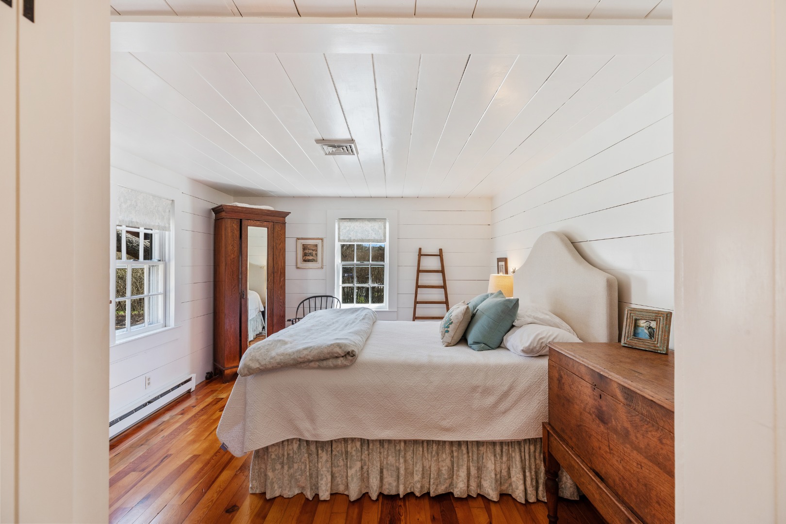 16 A Milestone Road, Unit A Nantucket, MA 02554 - Photo 11 of 19 Gallery Image 11