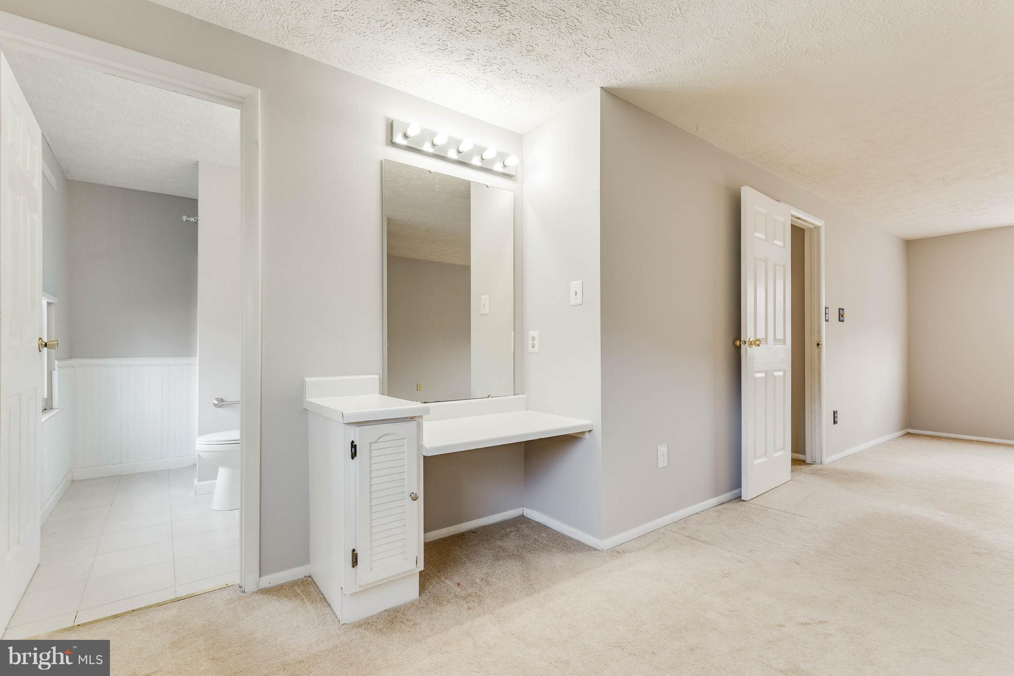 4423 Cub Run Road Chantilly, VA 20151 - Photo 18 of 30 Bath (Master)