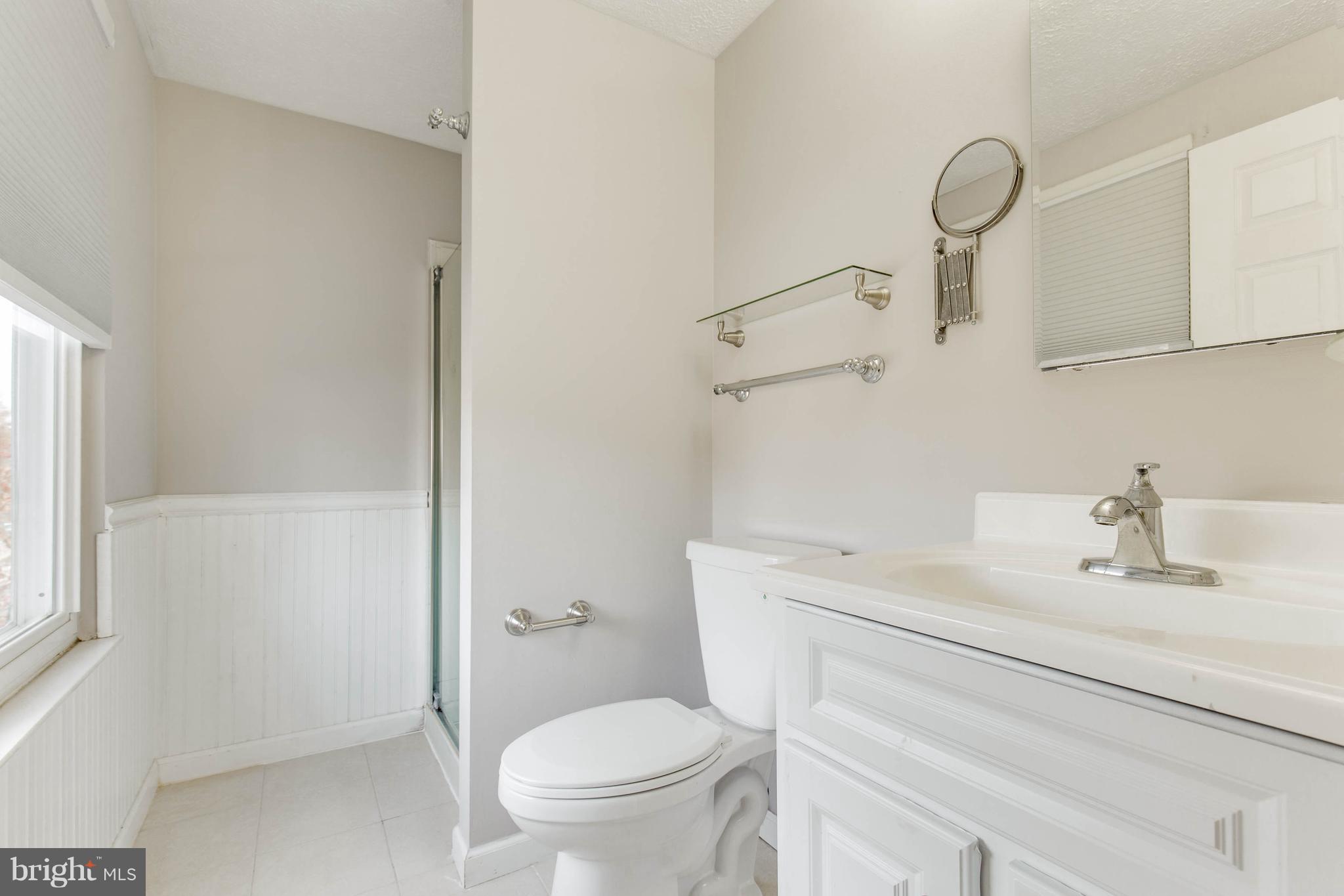4423 Cub Run Road Chantilly, VA 20151 - Photo 19 of 30 Bath (Master)