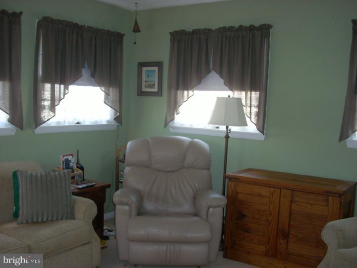 9 Gerard Road Hamilton, NJ 08620 - Photo 7 of 19