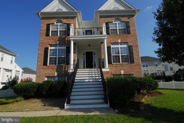 9213 Hooes Road Lorton, VA 22079 - Photo 1 of 22 Exterior (Main)