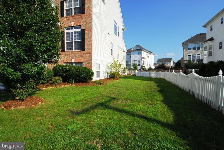 9213 Hooes Road Lorton, VA 22079 - Photo 21 of 22 Exterior #3