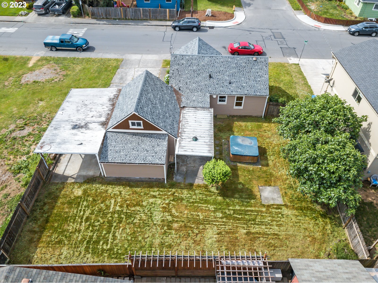 711 Southeast 5th Street Gresham, OR 97080 - Photo 3 of 8