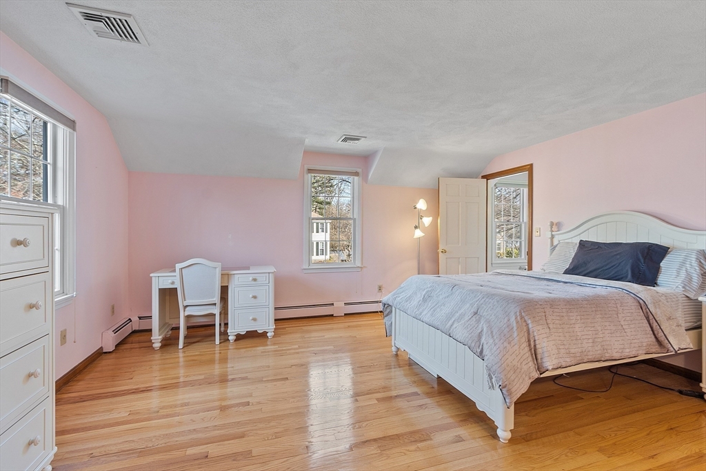 106 Berkeley Road North Andover, MA 01845 - Photo 25 of 42