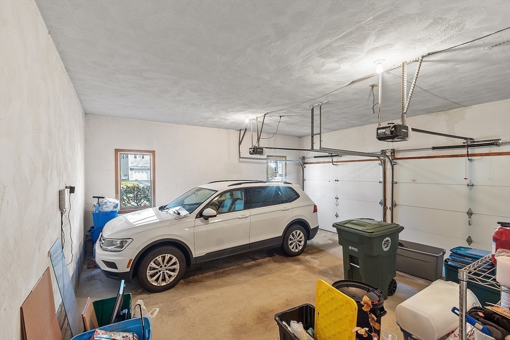 106 Berkeley Road North Andover, MA 01845 - Photo 35 of 42