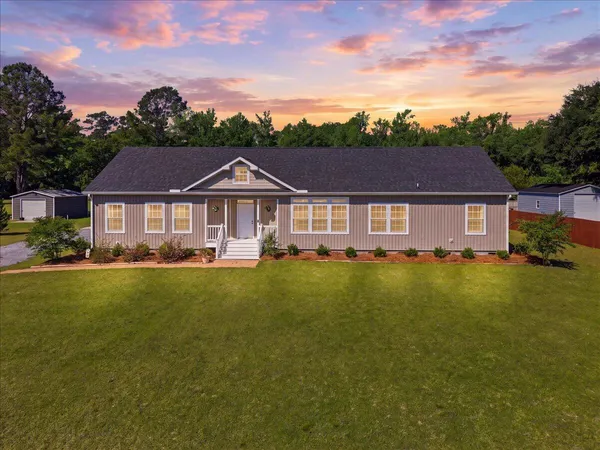 $419,000 | 134 Hidden Hills Road, Cross, SC 29436