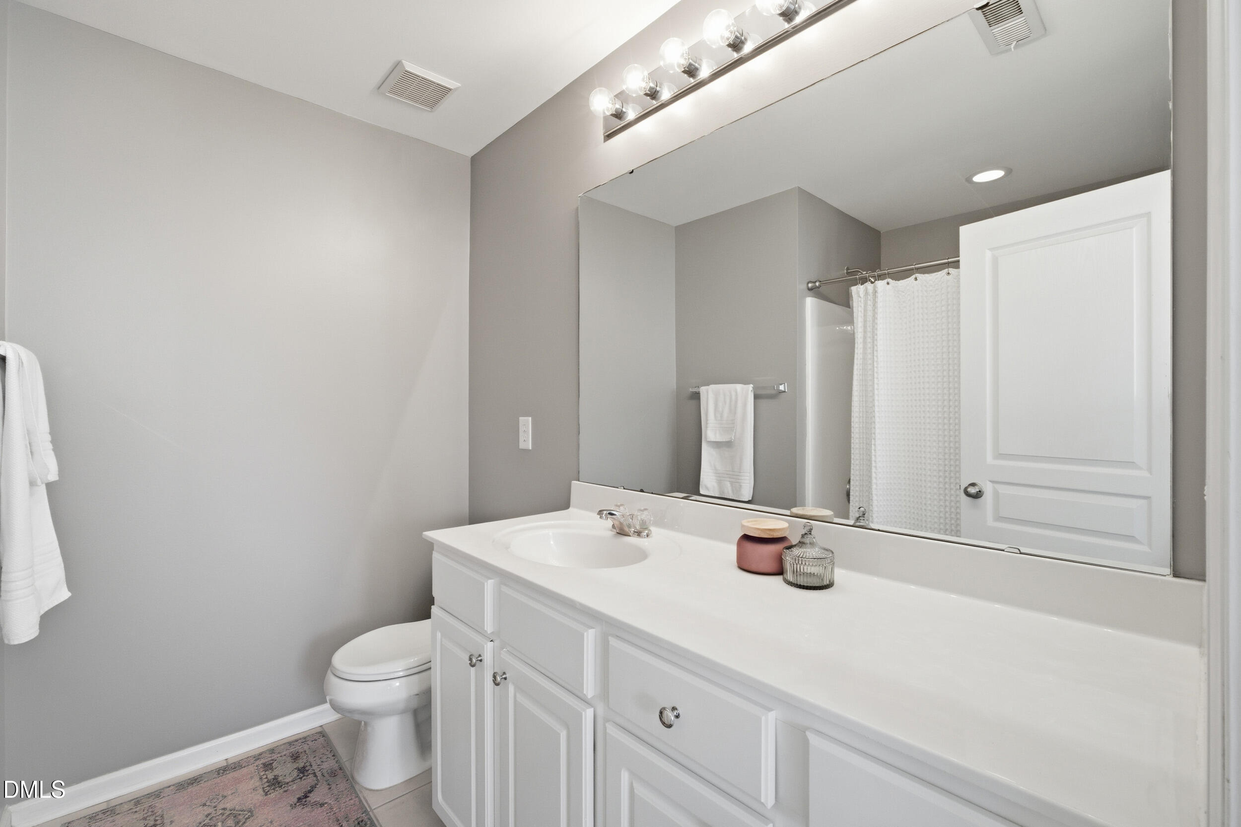 7864 Silverthread Lane Raleigh, NC 27617 - Photo 24 of 50 19_img_2635