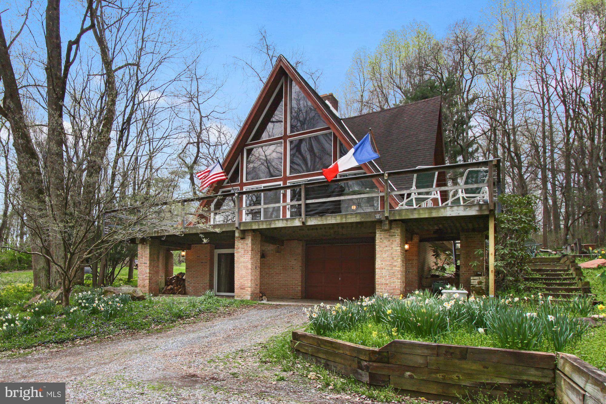 955 Copenhaffer Road York, PA 17404 - Photo 1 of 38