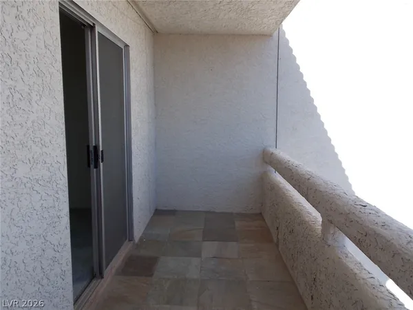 $1,925 | 687 Marina Drive, Unit 41, Boulder City, NV 89005