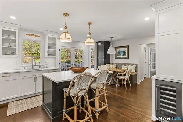 $2,099,000 | 165 Hemlock Hills Road South, Fairfield, CT 06824