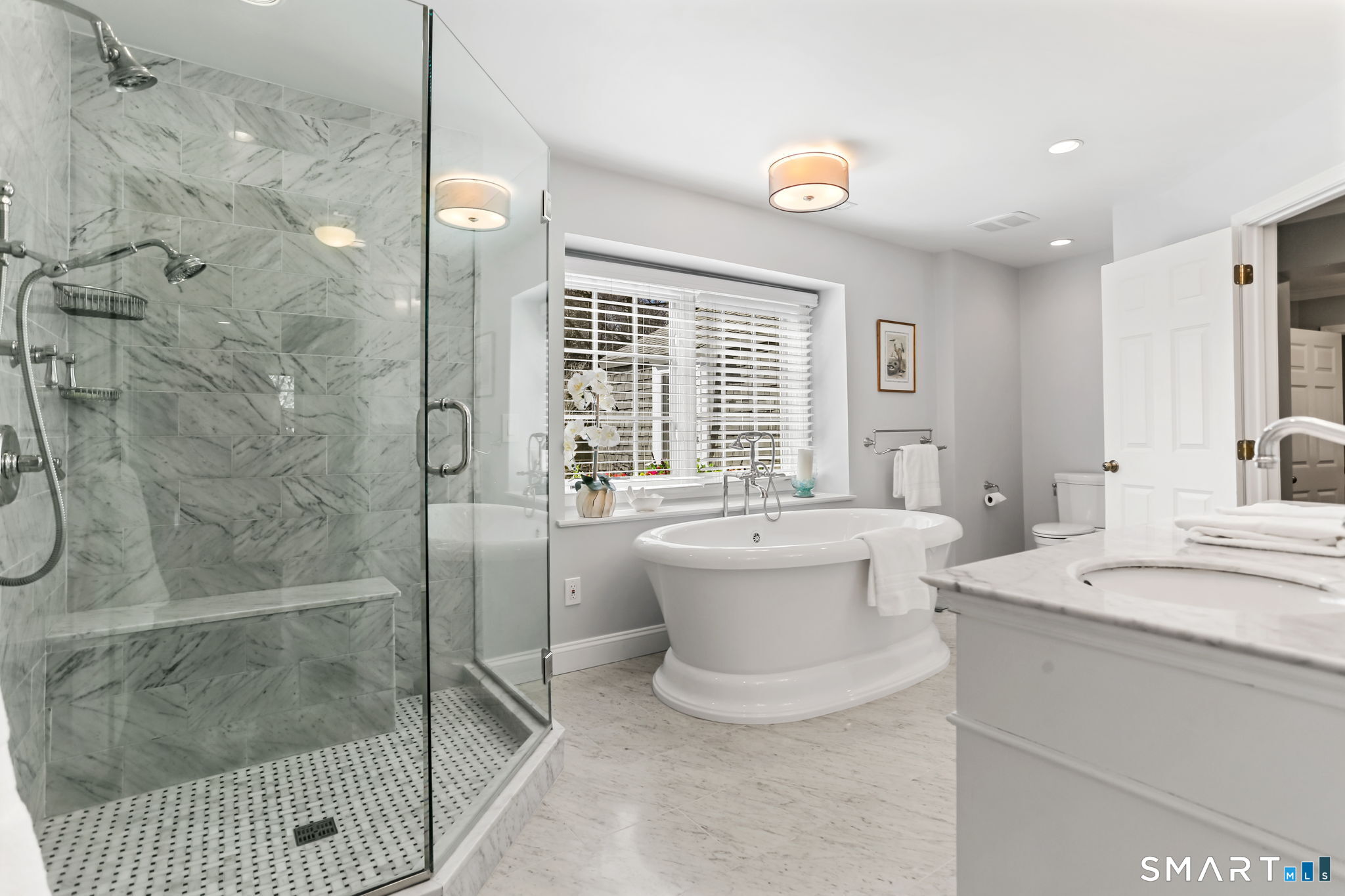 165 Hemlock Hills Road South Fairfield, CT 06824 - Photo 26 of 41