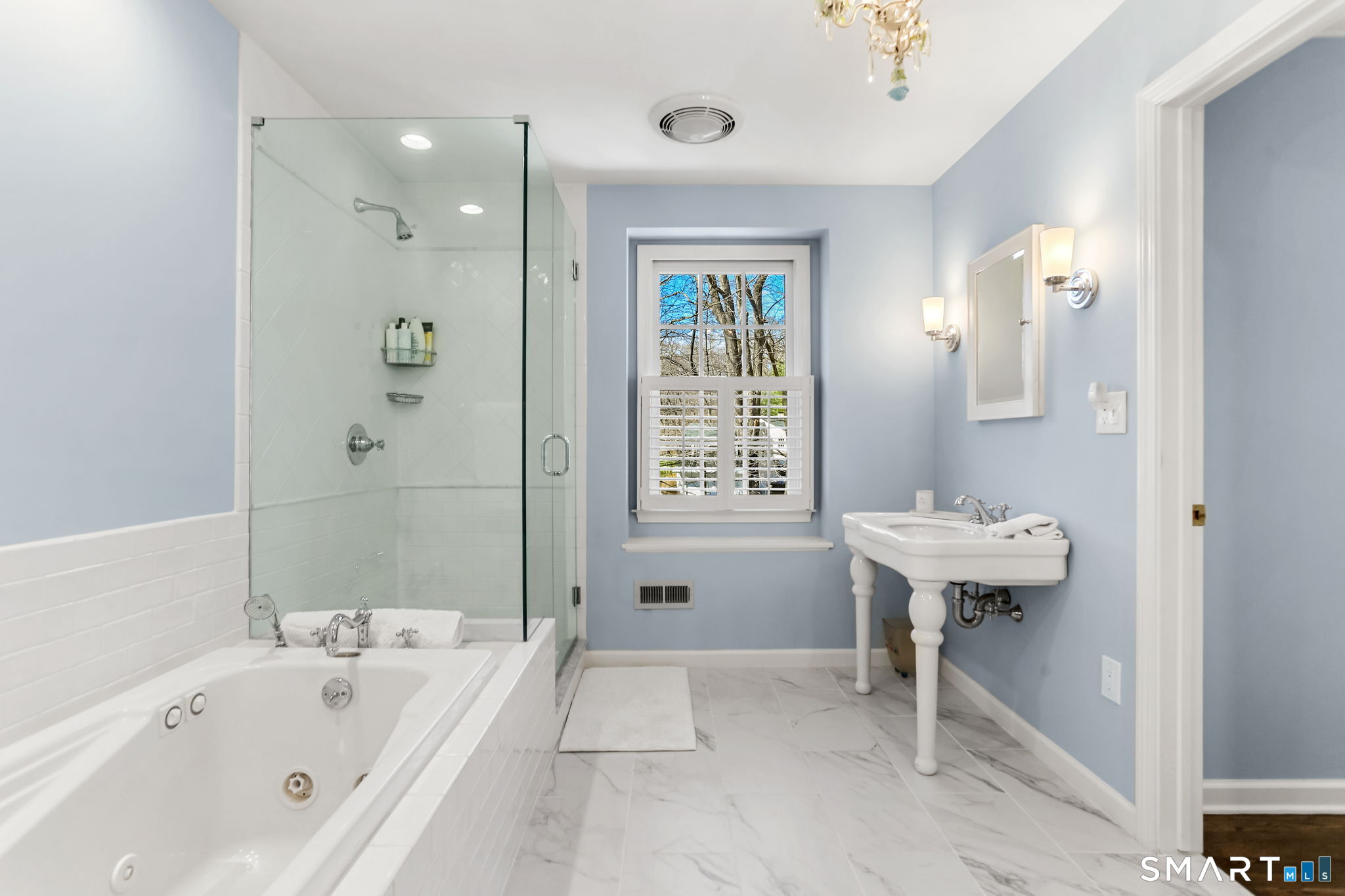 165 Hemlock Hills Road South Fairfield, CT 06824 - Photo 28 of 41