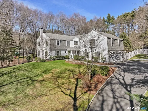 $2,099,000 | 165 Hemlock Hills Road South, Fairfield, CT 06824