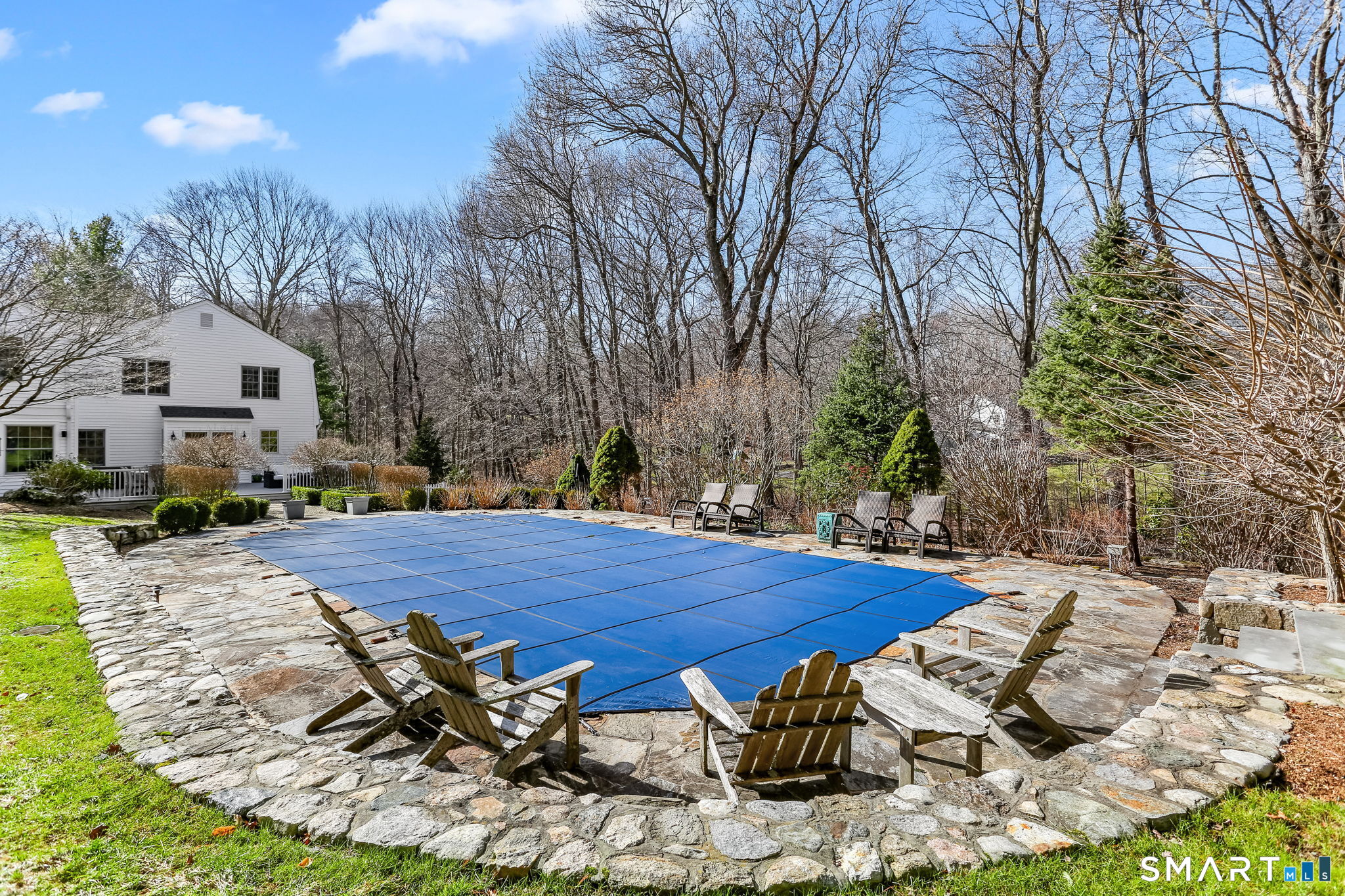 165 Hemlock Hills Road South Fairfield, CT 06824 - Photo 36 of 41