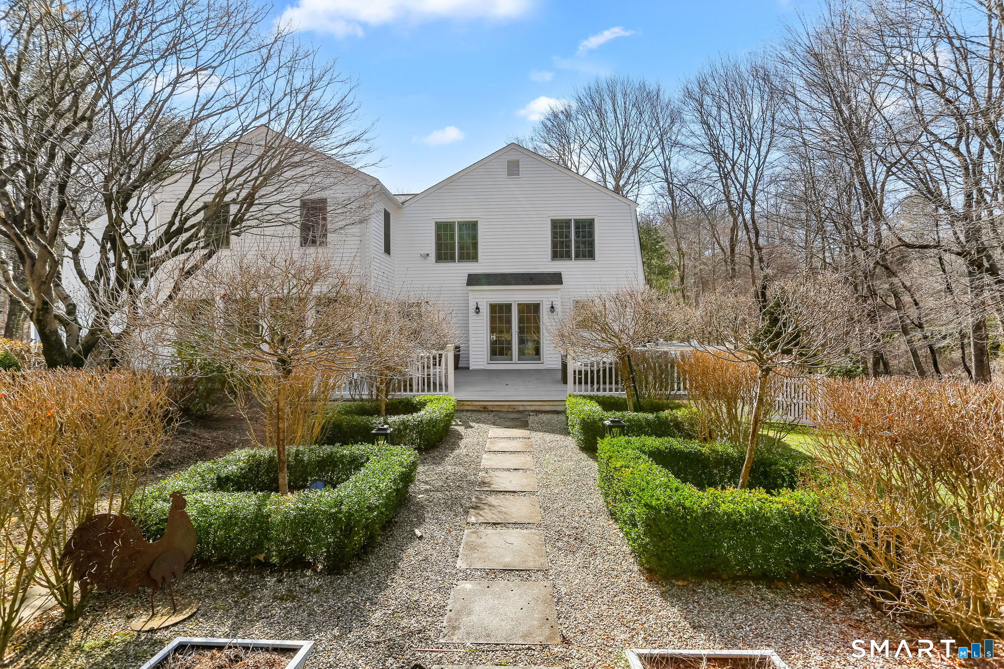 165 Hemlock Hills Road South Fairfield, CT 06824 - Photo 38 of 41