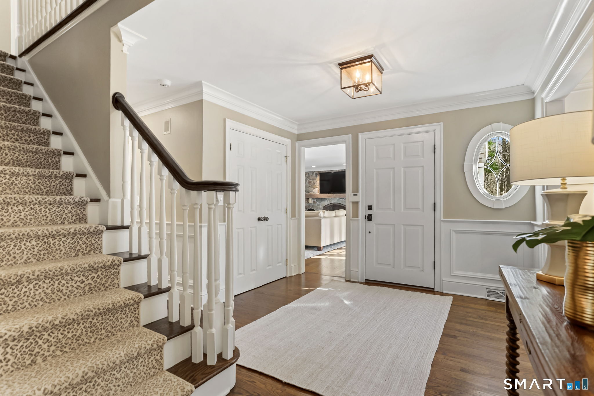 165 Hemlock Hills Road South Fairfield, CT 06824 - Photo 6 of 41