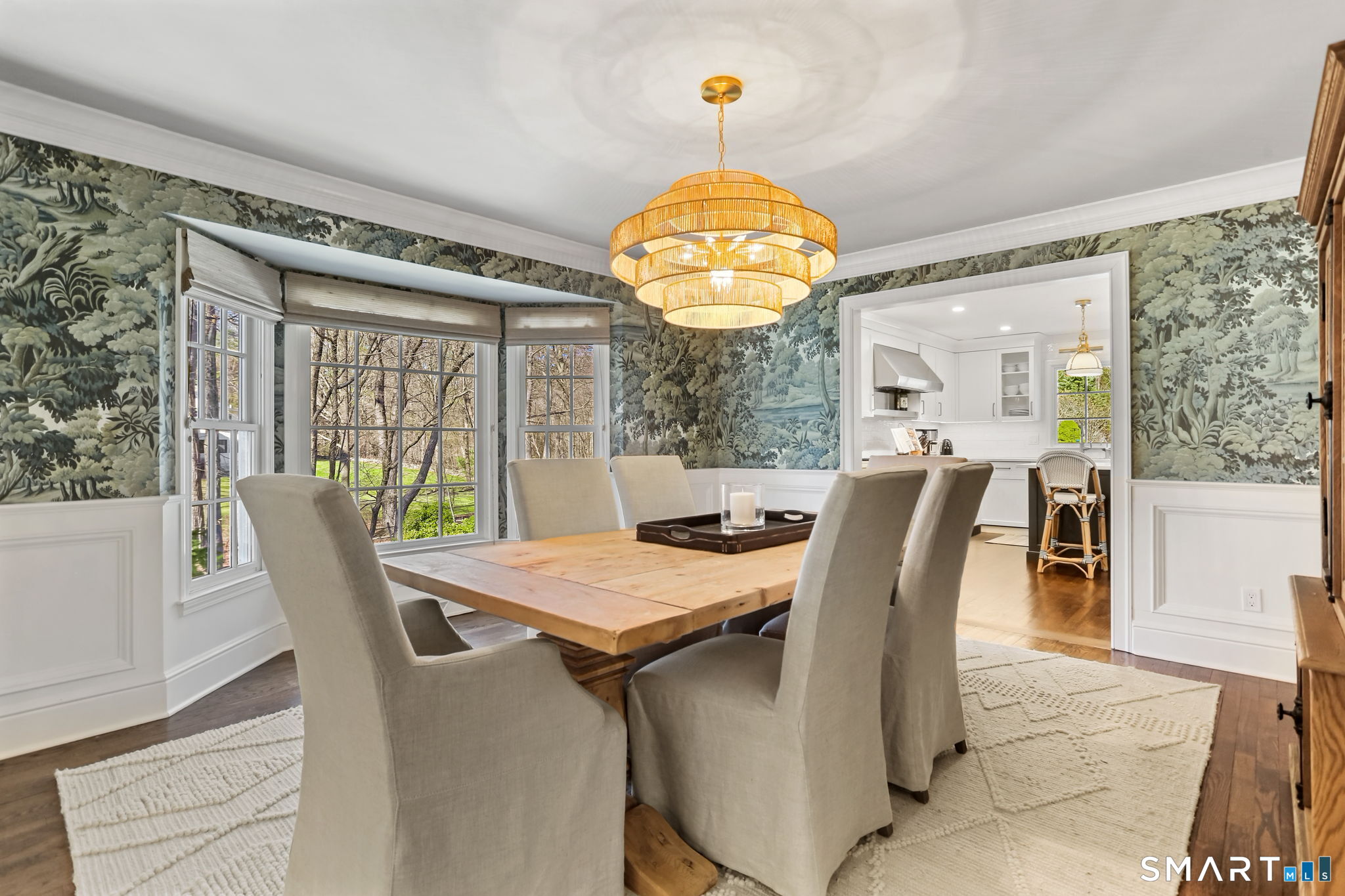 165 Hemlock Hills Road South Fairfield, CT 06824 - Photo 9 of 41