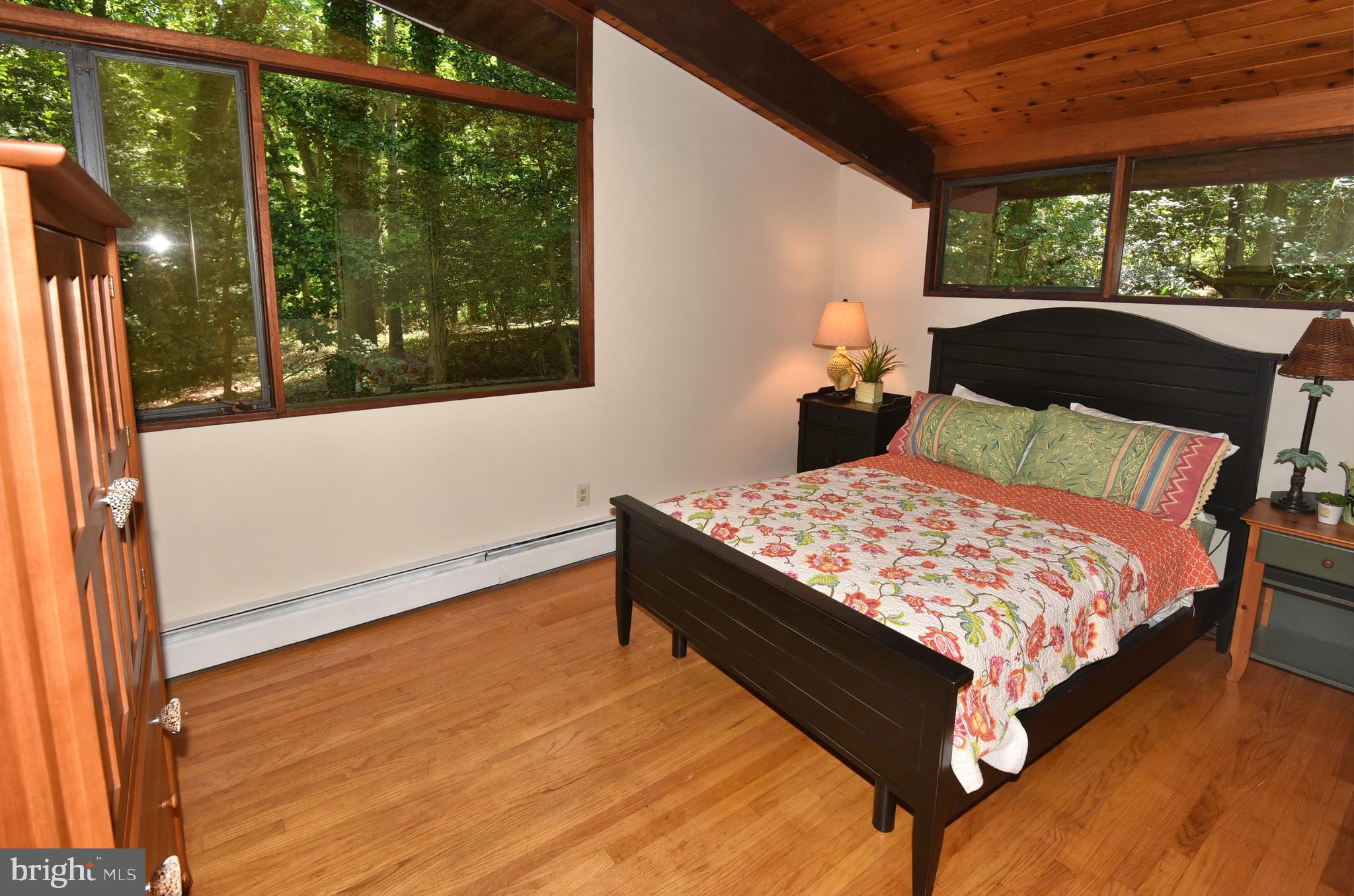 514 Epping Forest Road Annapolis, MD 21401 - Photo 24 of 53 Third Bedroom with Hardwood Floors