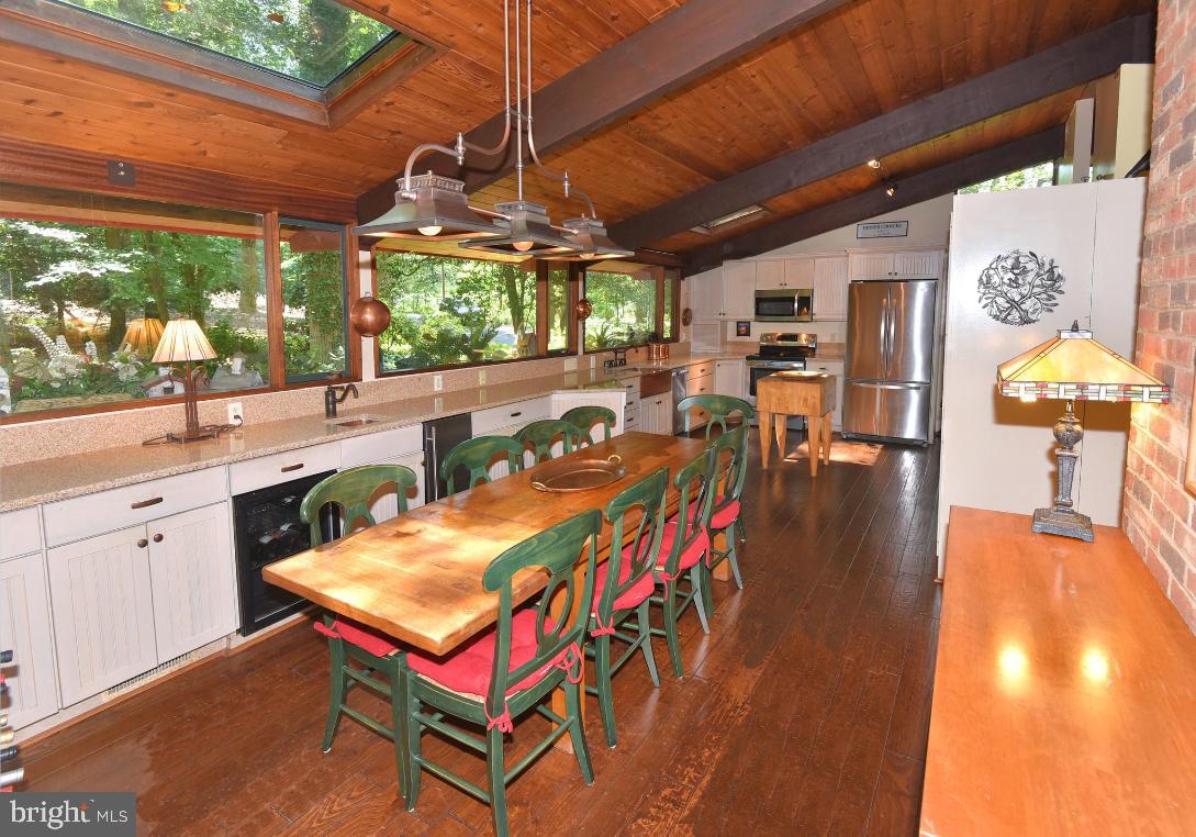 514 Epping Forest Road Annapolis, MD 21401 - Photo 4 of 53 Eat-In Kitchen with Beautiful Natural Light