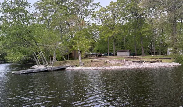 $339,999 | 3 Lakeside Drive, Hope Valley, RI 02832