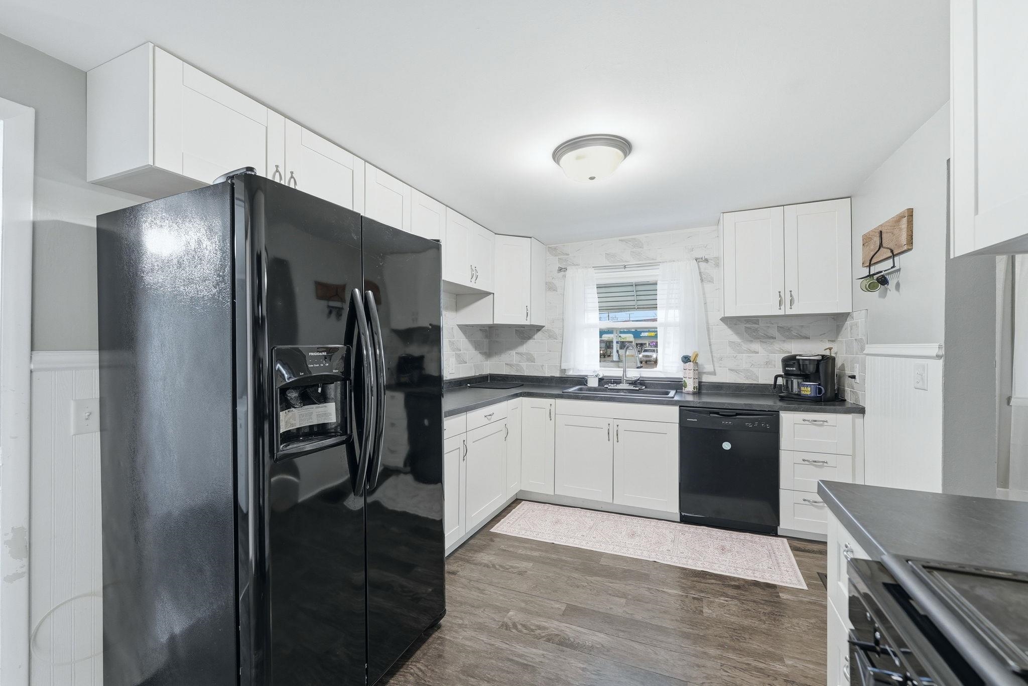 103 North Grand Avenue Ashley, IN 46705 - Photo 12 of 36