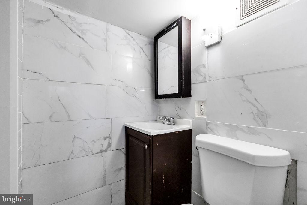 213 Heather Road Upper Darby, PA 19082 - Photo 27 of 30 Gallery Image 27