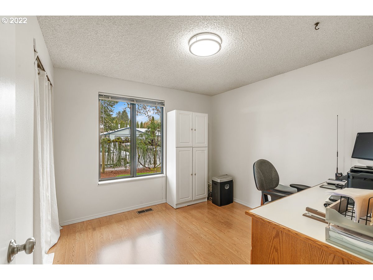 19255 Southwest Prospect Street Aloha, OR 97078 - Photo 11 of 30 Gallery Image 11