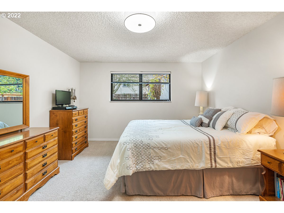 19255 Southwest Prospect Street Aloha, OR 97078 - Photo 16 of 30 Gallery Image 16
