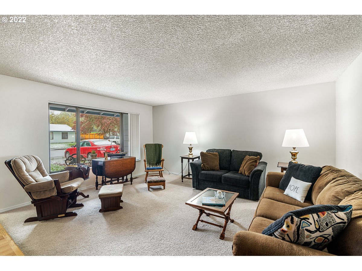 19255 Southwest Prospect Street Aloha, OR 97078 - Photo 3 of 30 Gallery Image 3