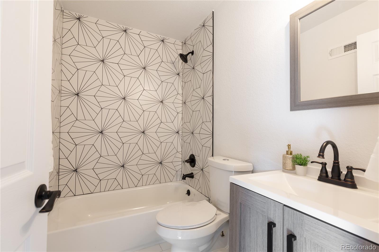 4744 Raleigh Street Denver, CO 80212 - Photo 14 of 24 Gallery Image 14