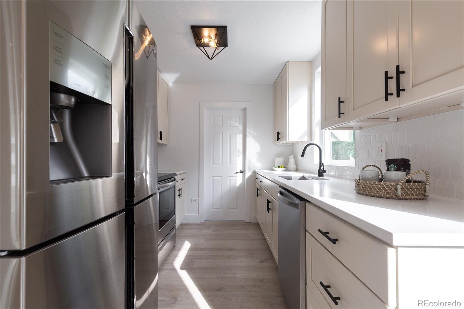 4744 Raleigh Street Denver, CO 80212 - Photo 9 of 24 Gallery Image 9