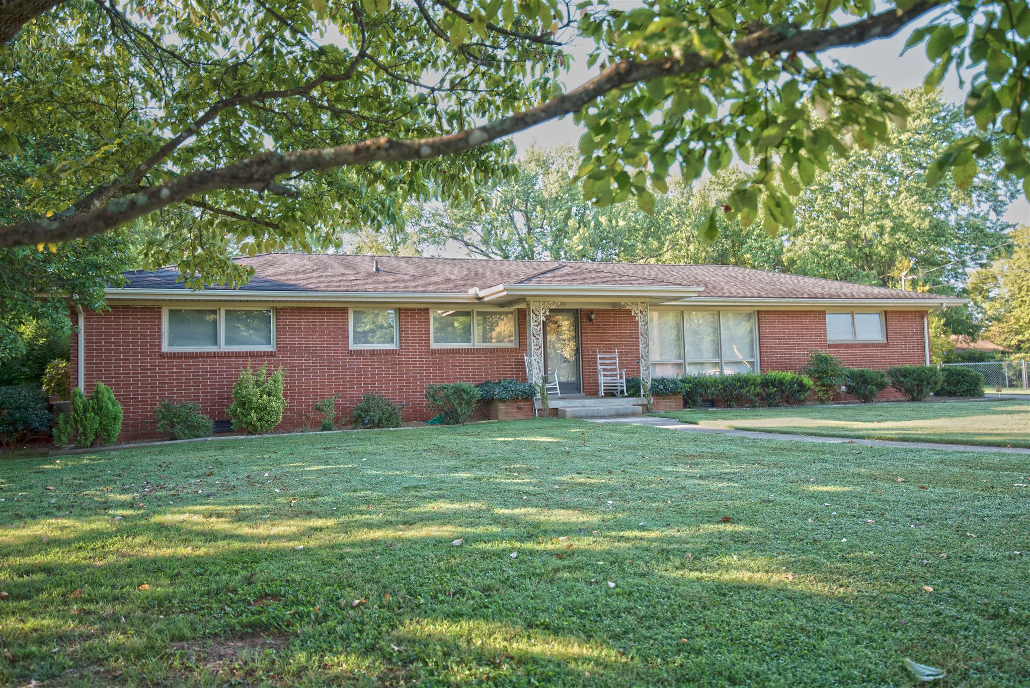 914 Whitehall Road Murfreesboro, TN 37130 - Photo 1 of 30 Gallery Image 1