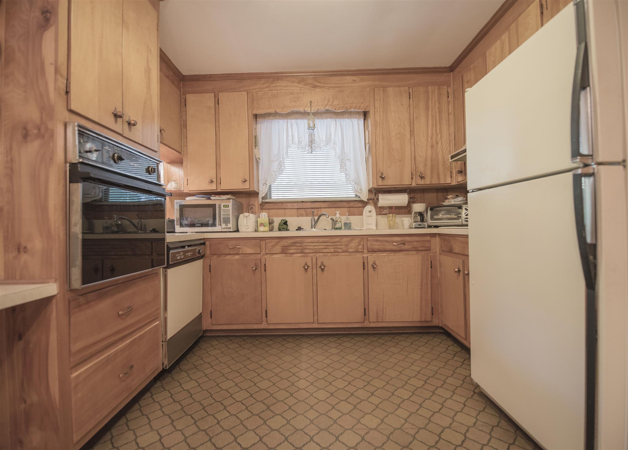 914 Whitehall Road Murfreesboro, TN 37130 - Photo 8 of 30 Gallery Image 8