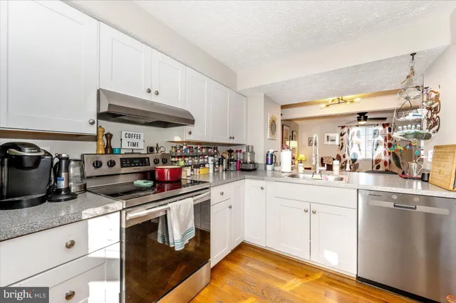 $320,000 | 6813 Farmbrook Court, Frederick, MD 21703