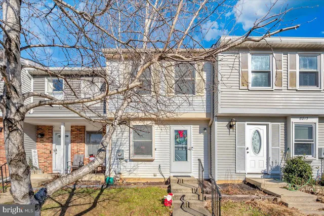 $320,000 | 6813 Farmbrook Court, Frederick, MD 21703