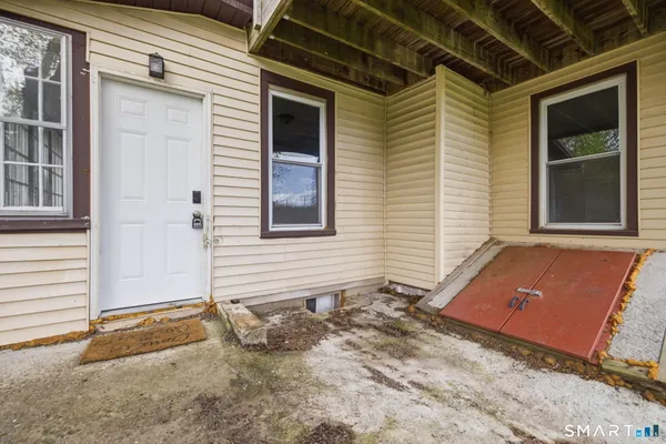 $295,000 | 231 Burlington Avenue, Bristol, CT 06010