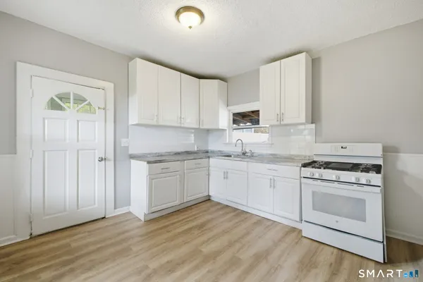 $295,000 | 231 Burlington Avenue, Bristol, CT 06010