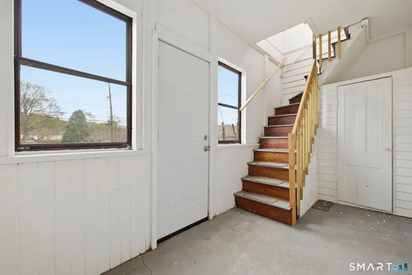 $295,000 | 231 Burlington Avenue, Bristol, CT 06010