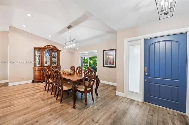 $855,000 | 5610 Windover Way, Davie, FL 33331