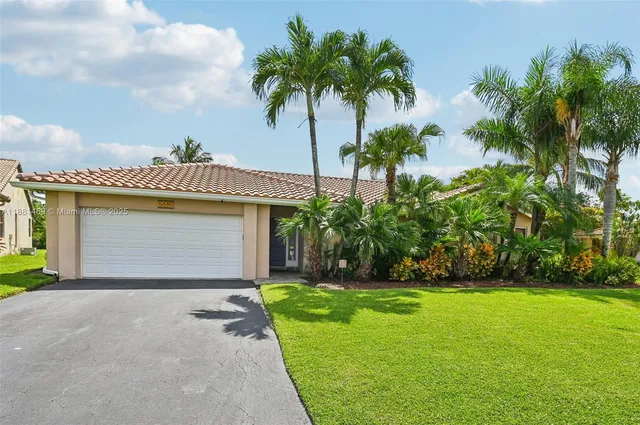 $855,000 | 5610 Windover Way, Davie, FL 33331