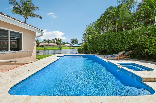 $855,000 | 5610 Windover Way, Davie, FL 33331