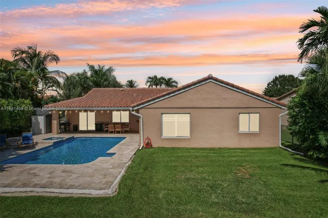 $855,000 | 5610 Windover Way, Davie, FL 33331